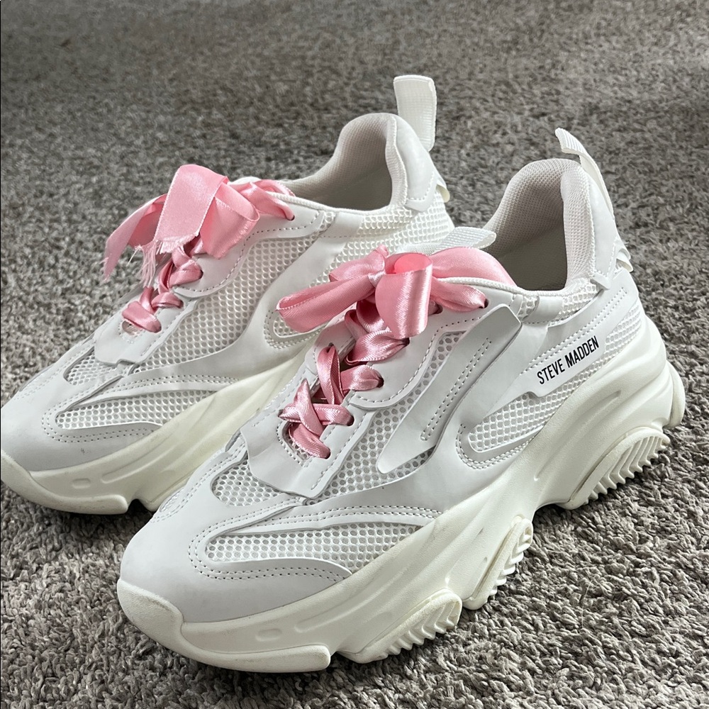 Steve Madden White and Pink Ribbon Sneakers